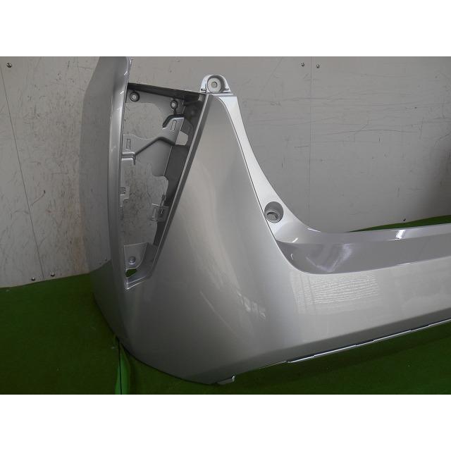 プリウス ZVW50 リアバンパー 参考品番：52159-47110-B0 1F7 【社外