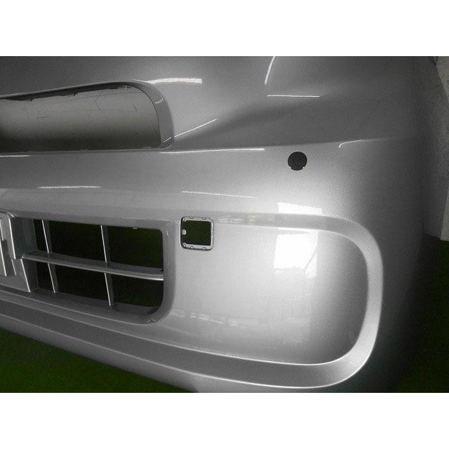 993551 ダイハツ タント LA650S フロントバンパー 参考品番：52101