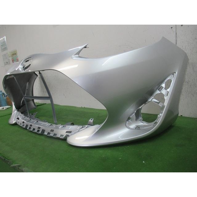 993857-2 TOYOTA アクア NHP10 フロントバンパー 後期3型 参考品番