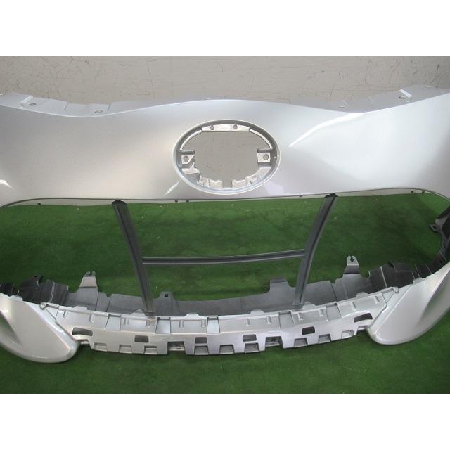 アクア NHP10 フロントバンパー 後期3型 参考品番：52119-52A60-B0 1F7