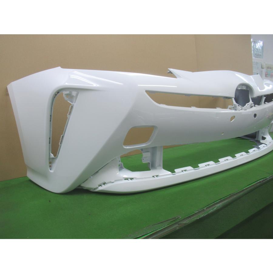 プリウス ZVW51 フロントバンパー 後期 参考品番：52119-47982-A1 070