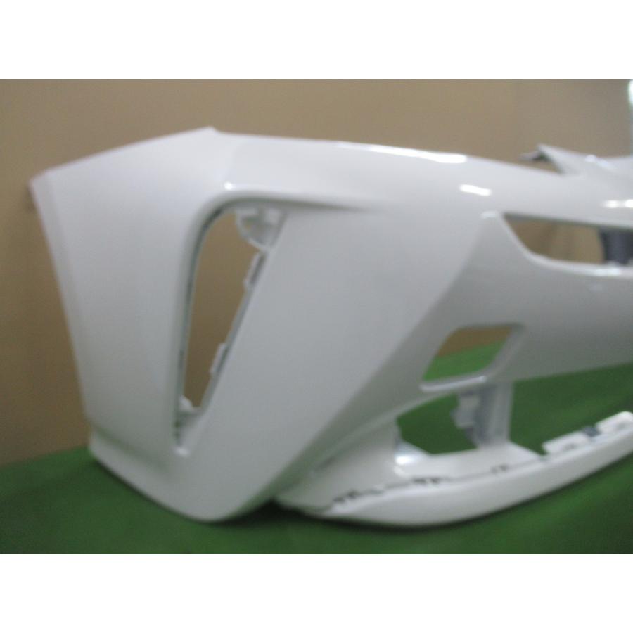 プリウス ZVW51 フロントバンパー 後期 参考品番：52119-47982-A1 070