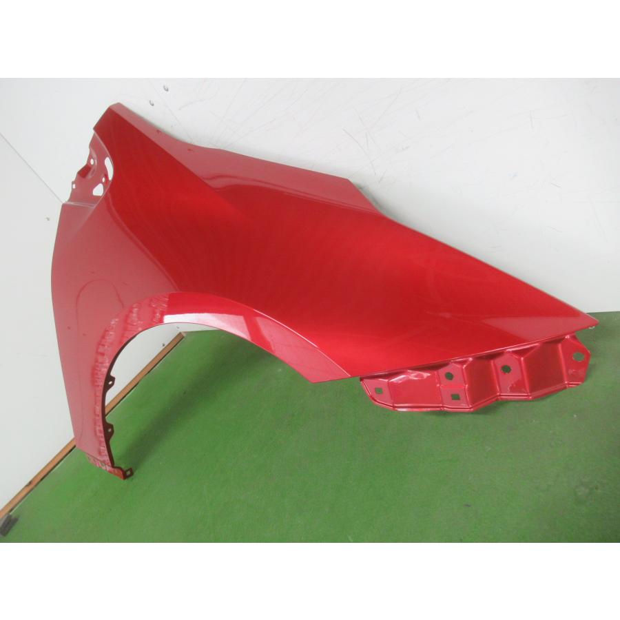 993912-2 TOYOTA プリウス ZVW50 右フェンダー 参考品番：53801-47080