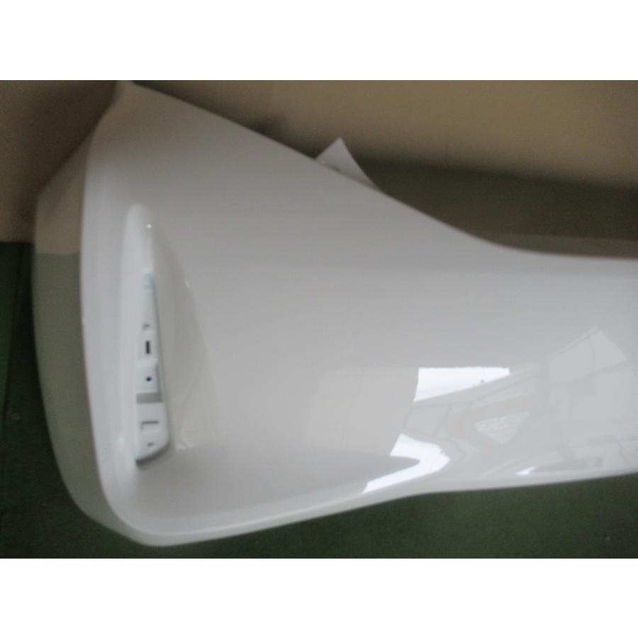 ☆トヨタ アクアnhp10 リアバンパー パールホワイト NHP10 アクア NOBLESSE リアバンパー / 品揃え多数のエアロ