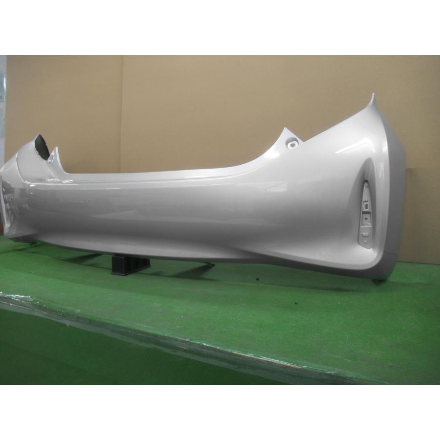 (75)NHP10 アクア社外リアバンパーフェイス※前期/中期 993320 TOYOTA アクア NHP10 リアバンパー 前期・中期 参考品番：52159
