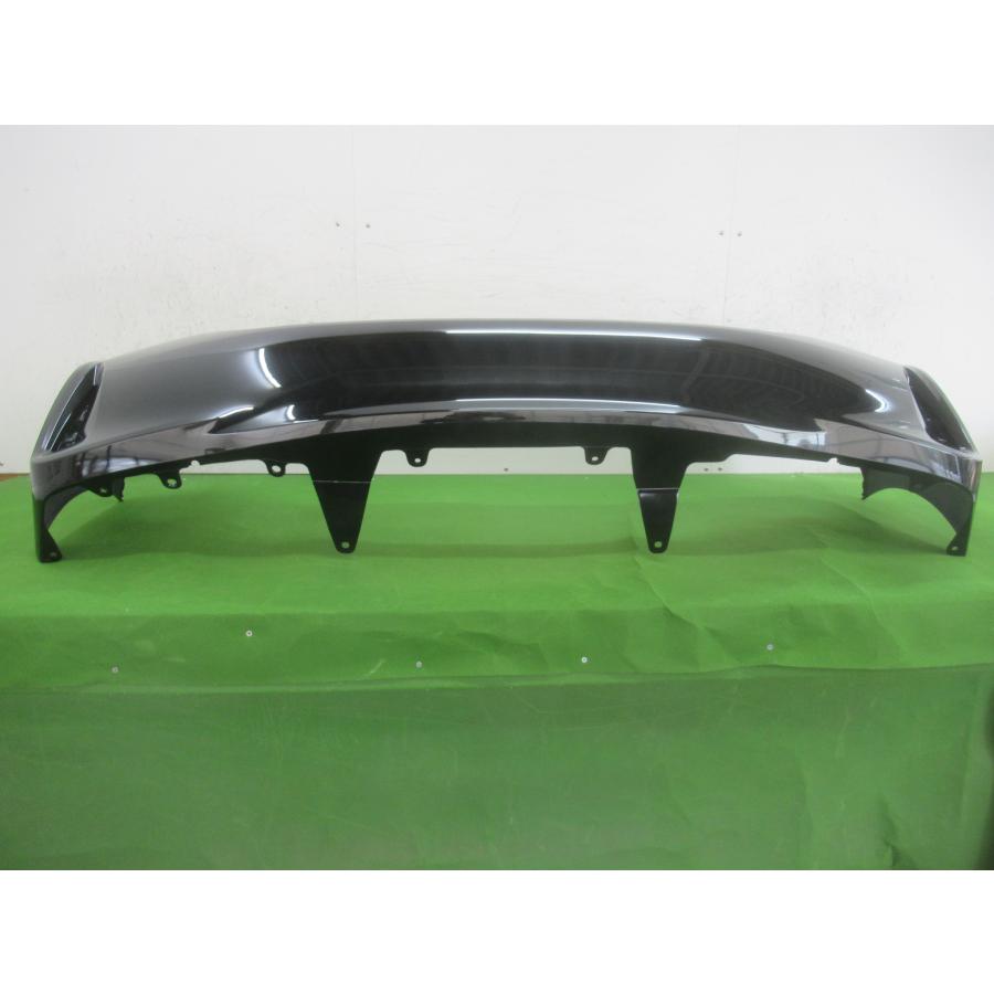 993937 TOYOTA アクア NHP10 リアバンパー 後期 参考品番:52159 993937 TOYOTA アクア NHP10 リアバンパー 後期 参考品番:52159