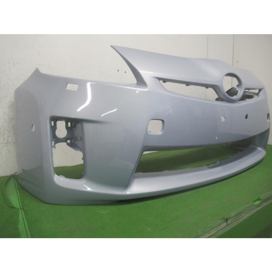 993984 TOYOTA プリウス ZVW30 フロントバンパー 前期 参考品番：52119