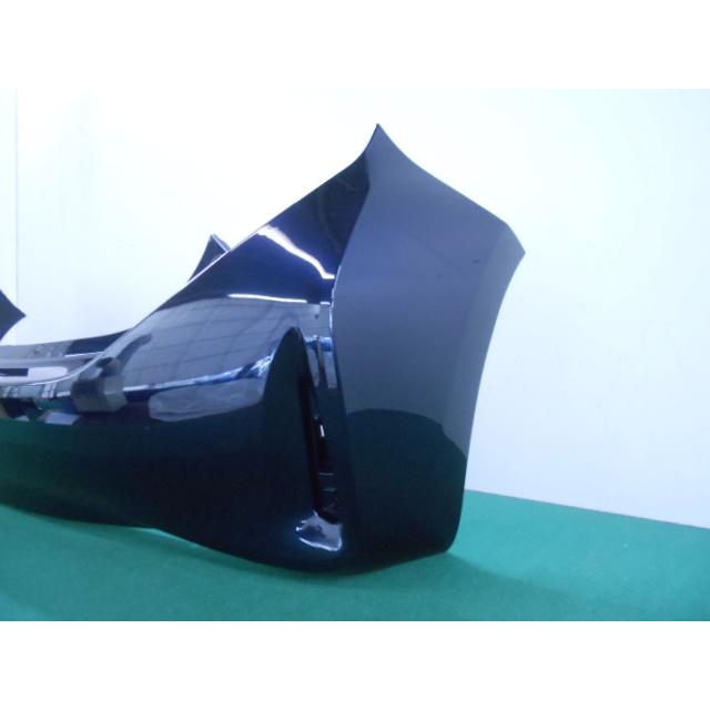 アクア NHP10 リアバンパー 後期 参考品番：52159-52880-J1 8S6【社外
