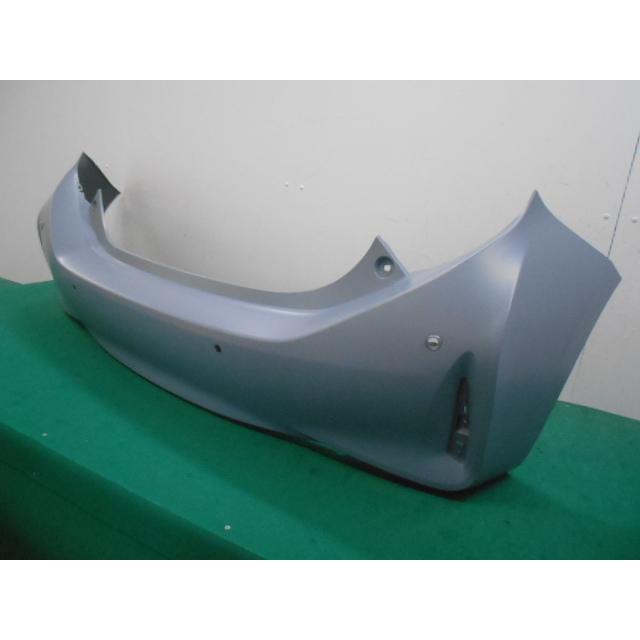 994095 TOYOTA アクア NHP10 リアバンパー 後期 ICSセンサー穴4個