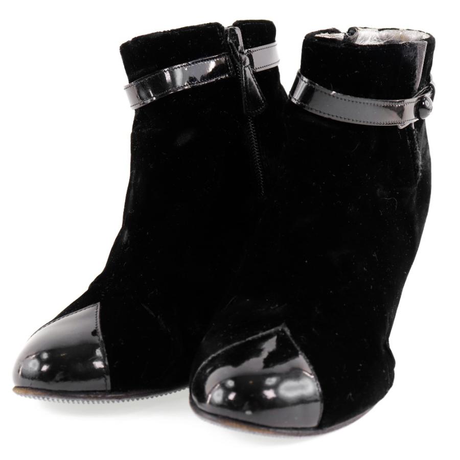 CHANEL（シャネル） ブーツ ベルベット 黒 レディース【16230404】中古 