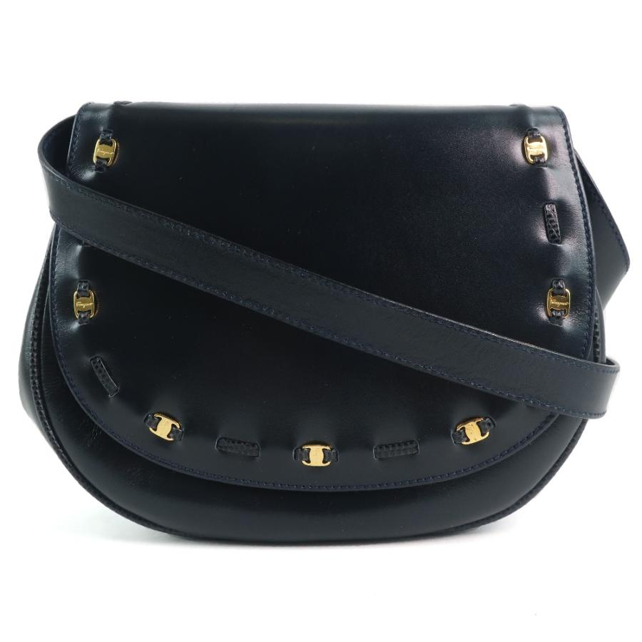 Salvatore Ferragamo サルヴァトーレフェラガモ ヴェラ ショルダー 