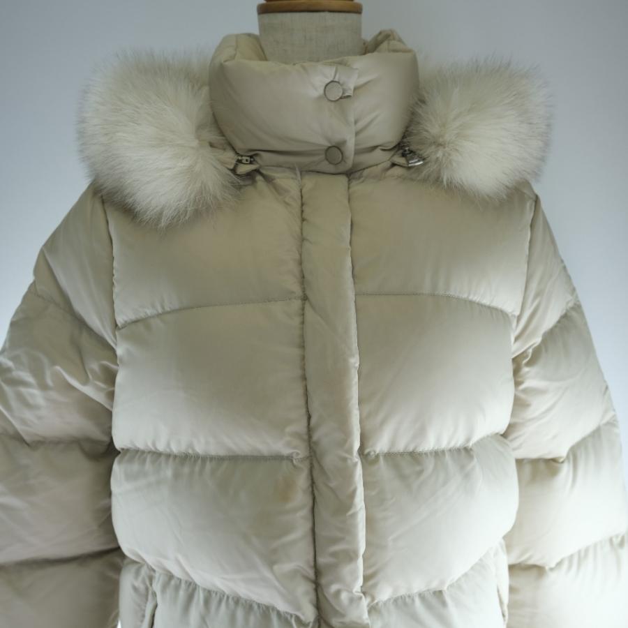 MONCLER モンクレール ファー フード ダウンジャケット ナイロン ベージュ レディース【61150211】中古｜crown78｜04