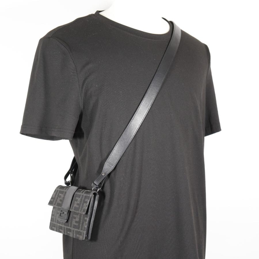 FENDI（フェンディ） マルスピオバゲット 3WAY クラッチ 7M0295 