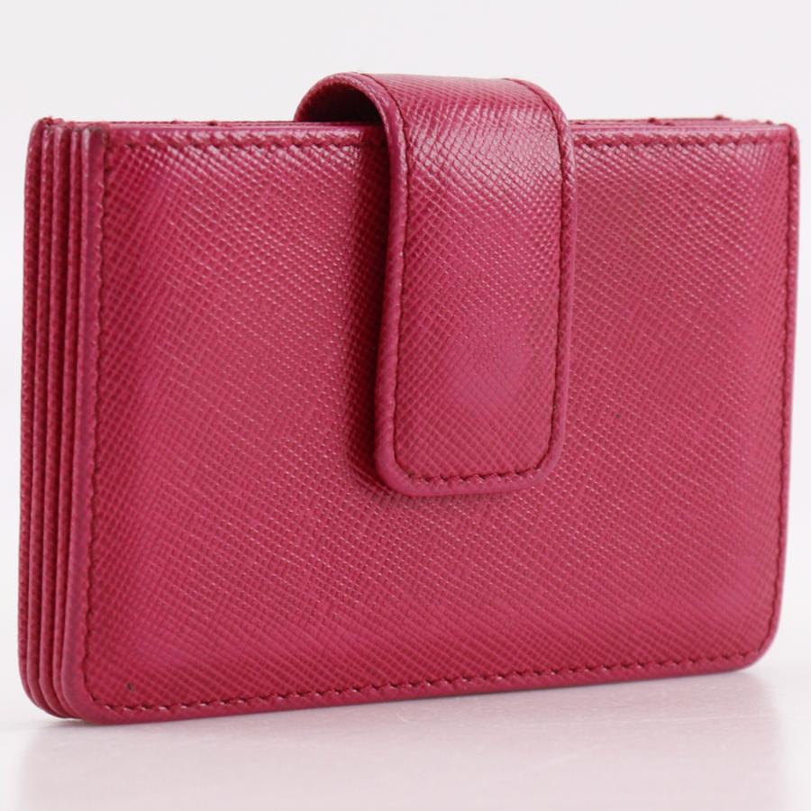 美品♢PRADA サフィアーノレザー 名刺入れ カードケース　ピンク PRADA（プラダ） カードケース サフィアーノ ピンク レディース
