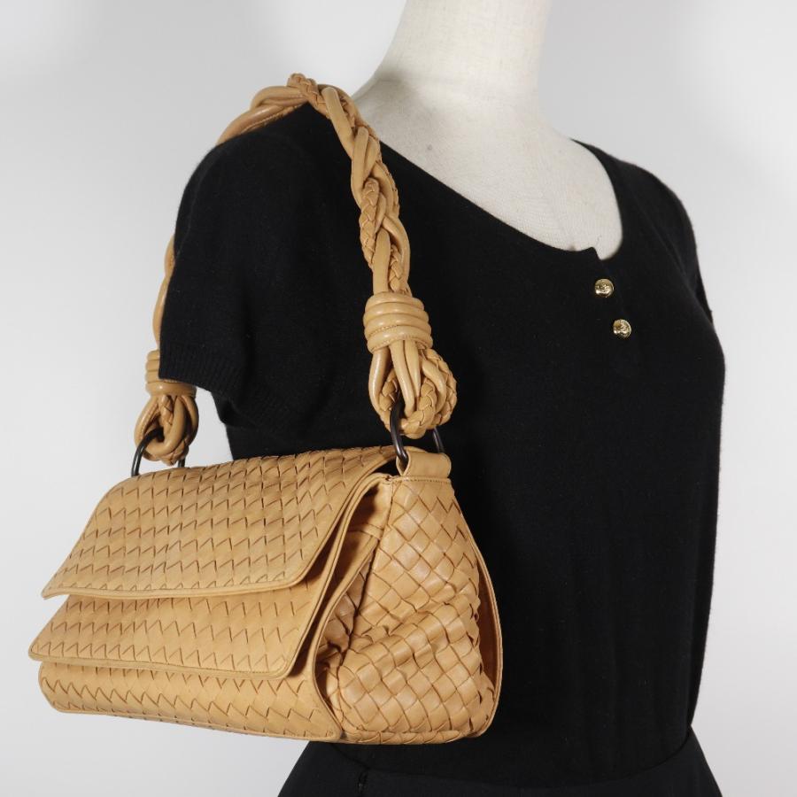【BOTTEGAVENETA】ボッテガヴェネタ イントレチャート 145555 V0016 カーフ ベージュ レディース ショルダーバッグ BOTTEGAVENETA ボッテガヴェネタ イントレチャート 145555 V0016