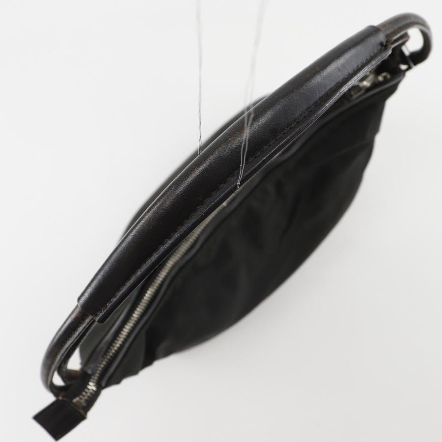 GUCCI（グッチ） 001.3766 ショルダーバッグ ナイロンキャンバス 黒