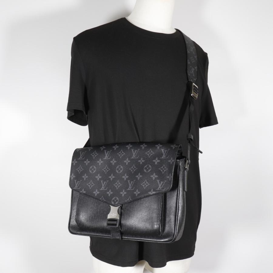 LOUIS VUITTON（ルイ・ヴィトン） タイガラマ メッセンジャーバッグ