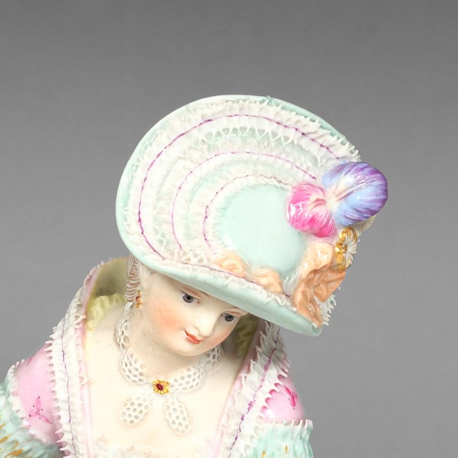 マイセン Meissen トランプする女性 カードプレイヤー 置物 オブジェ