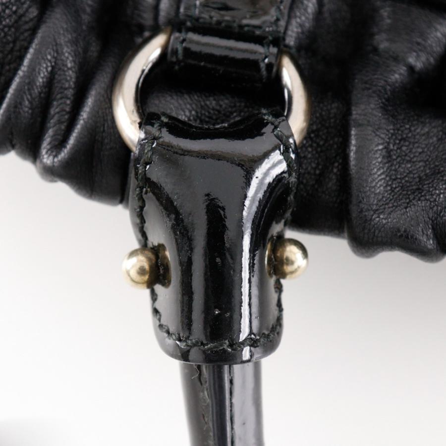 Salvatore Ferragamo サルヴァトーレフェラガモ ヴァラリボン AU-21