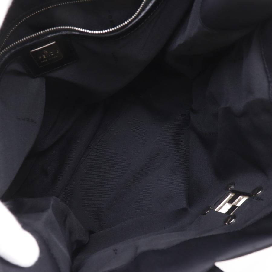 FENDI（フェンディ） ロゴプレート トートバッグ ナイロン 黒
