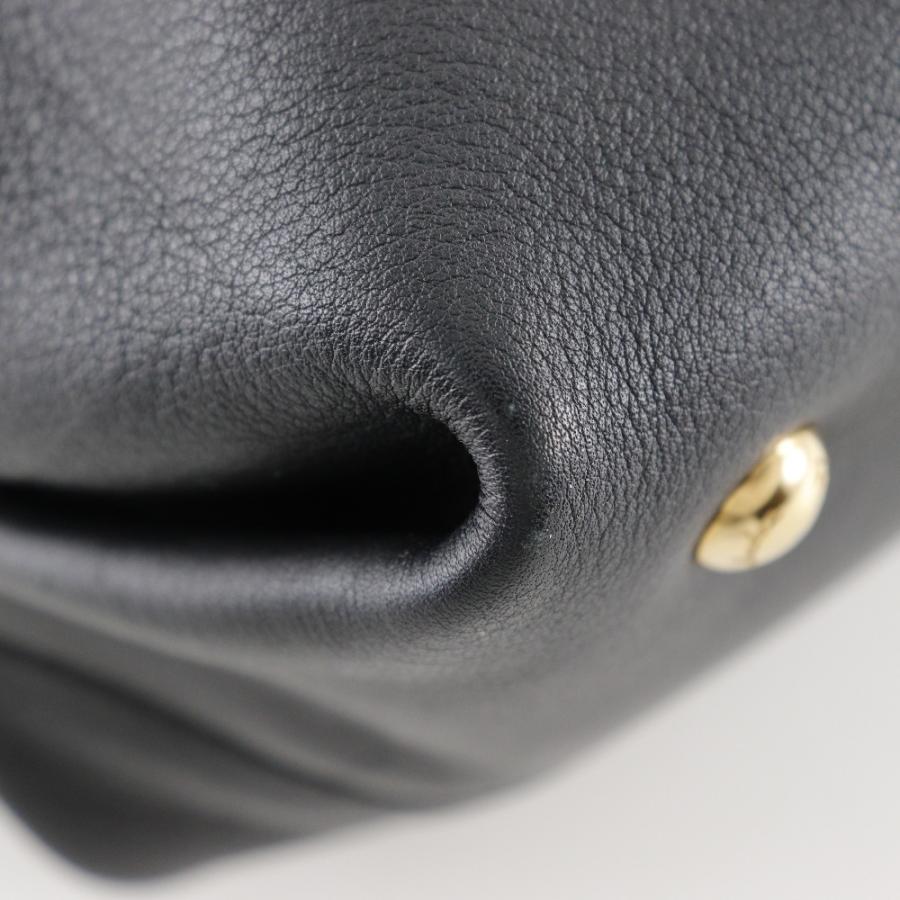Salvatore Ferragamo サルヴァトーレフェラガモ フローレンス