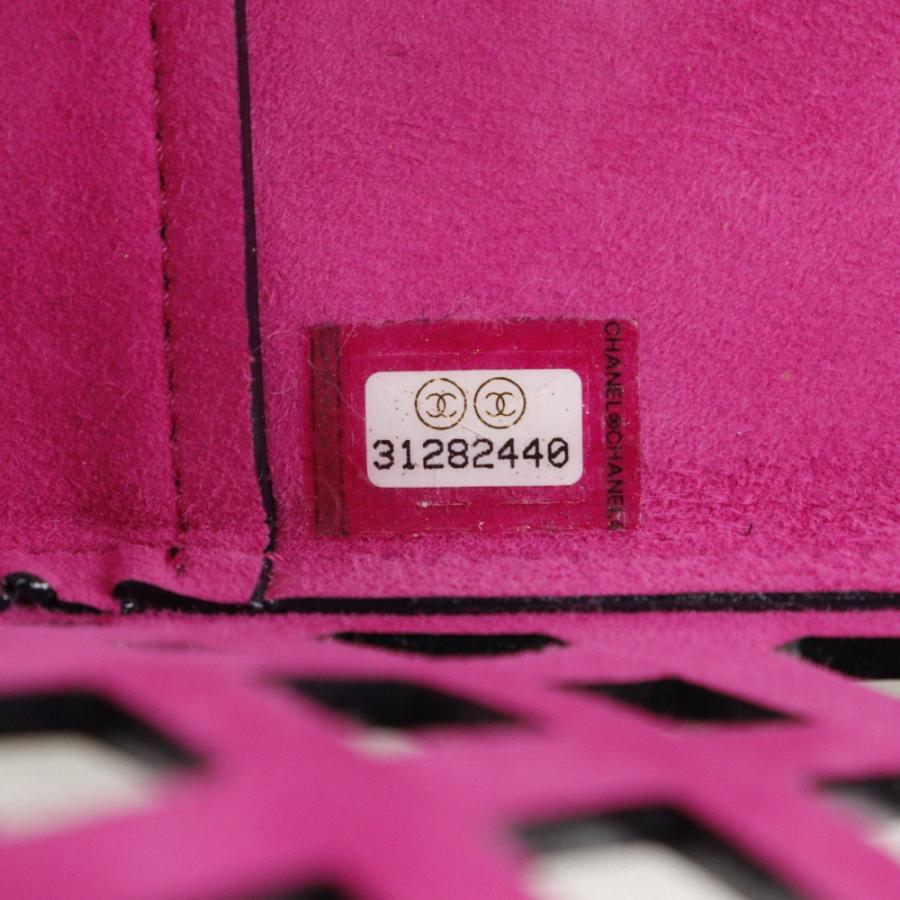 極美品　CHANEL パンチング チェーンショルダーバッグ Amazon | [CHANEL] (シャネル) パンチング バイカラー ココ