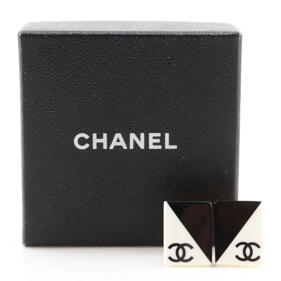 CHANEL（シャネル） ココマーク スクエア 01P イヤリング プラスチック