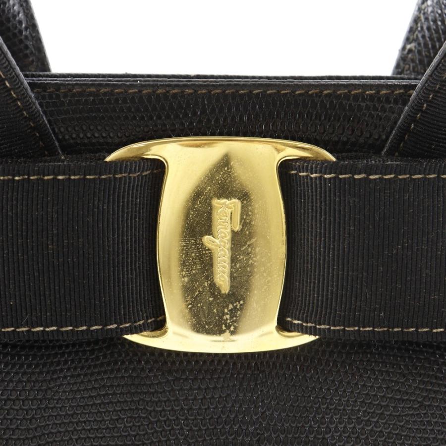 Salvatore Ferragamo サルヴァトーレフェラガモ ヴァラリボン BA214178