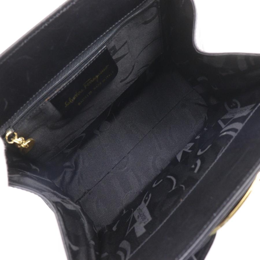 フェラガモ ヴァラ リボン2way ハンドバッグ　ショルダー カーフレザー 美品 Ferragamo(フェラガモ) ヴァラリボン 2WAYチェーンバッグ ハンド