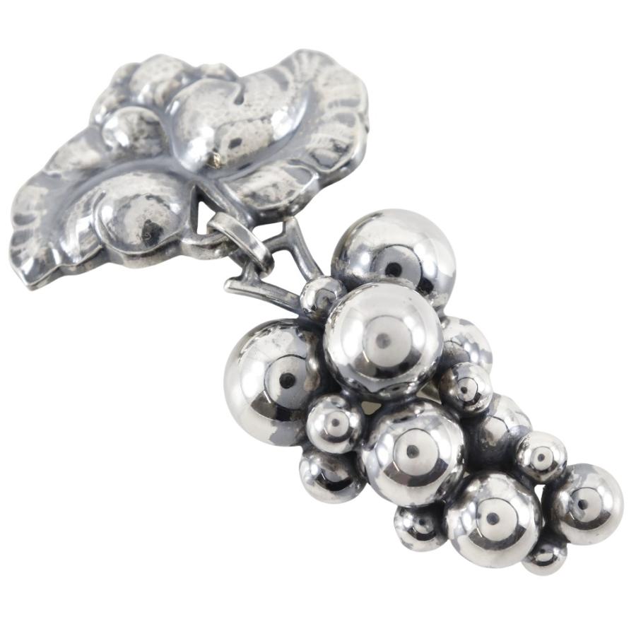   217Bムーンライトグレープ　シルバーブローチ Georg Jensen ジョージジェンセン ムーンライトグレープ #217B