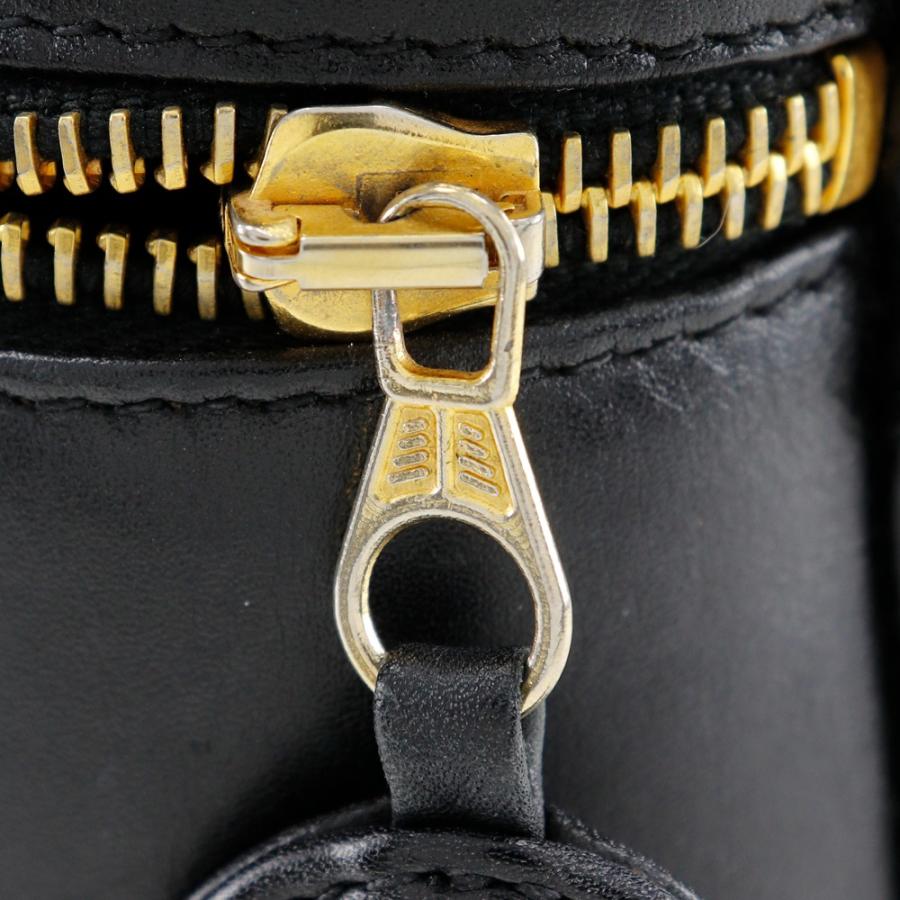 CHANEL シャネル バニティ ハンドバッグ ヴィンテージ ポーチ ラムスキン 黒 レディース【I120725005】中古