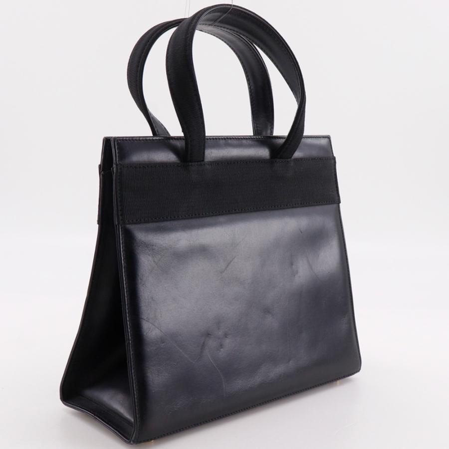 Salvatore Ferragamo サルヴァトーレフェラガモ ヴァラリボン 2WAY