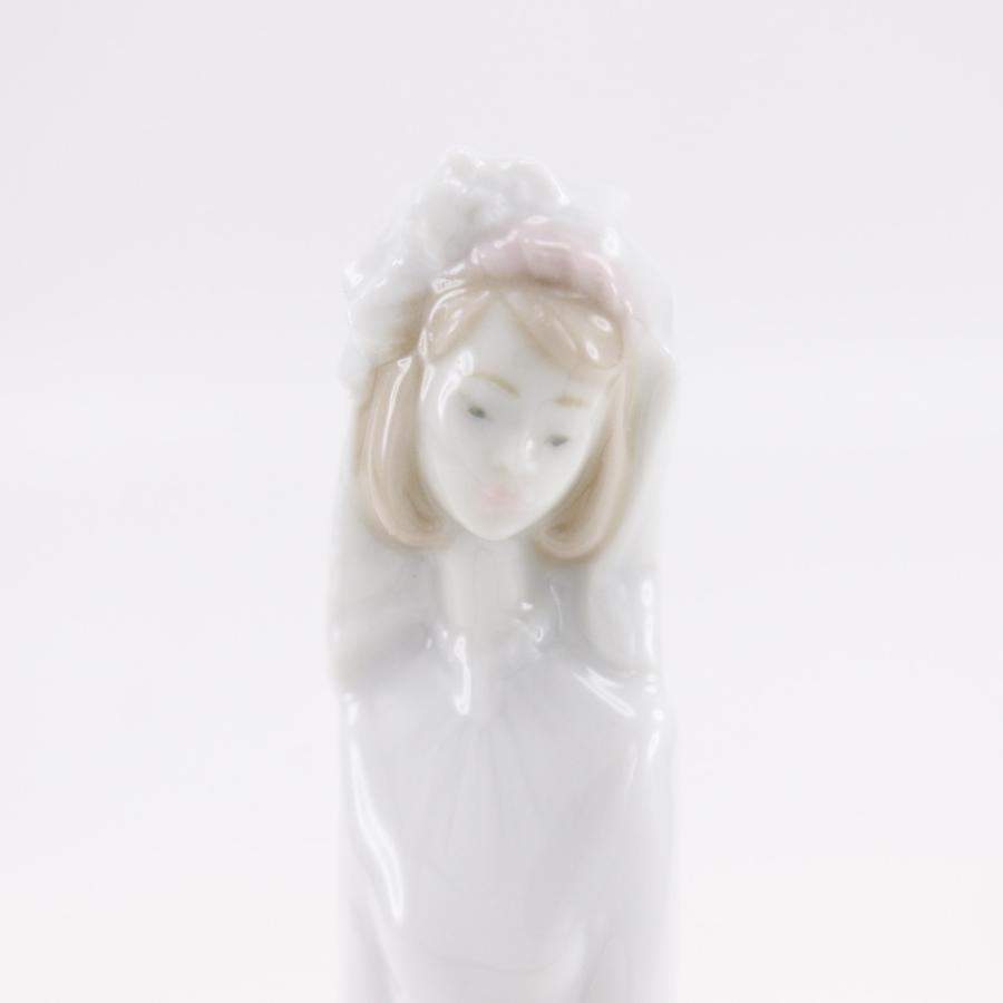 リヤドロ　　置物　ウェディングベル Lladro リヤドロ ブライダルベル 置物 オブジェ ポーセリン