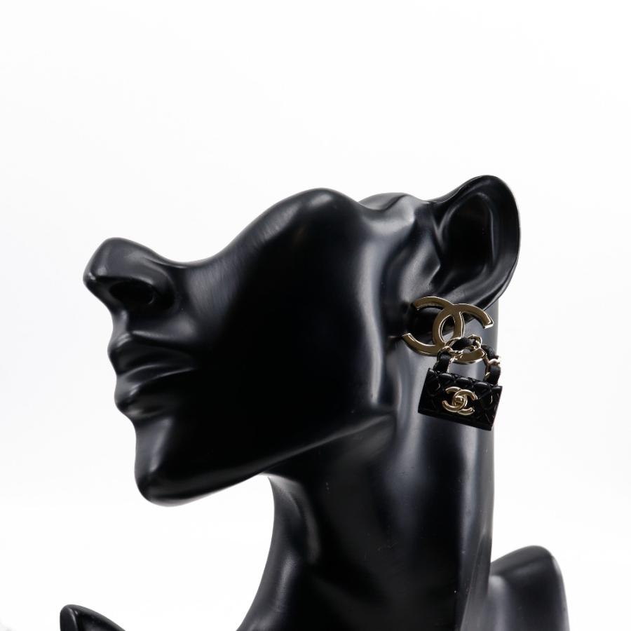 CHANEL シャネル ココマーク マトラッセバッグモチーフ ピアス 金属製  