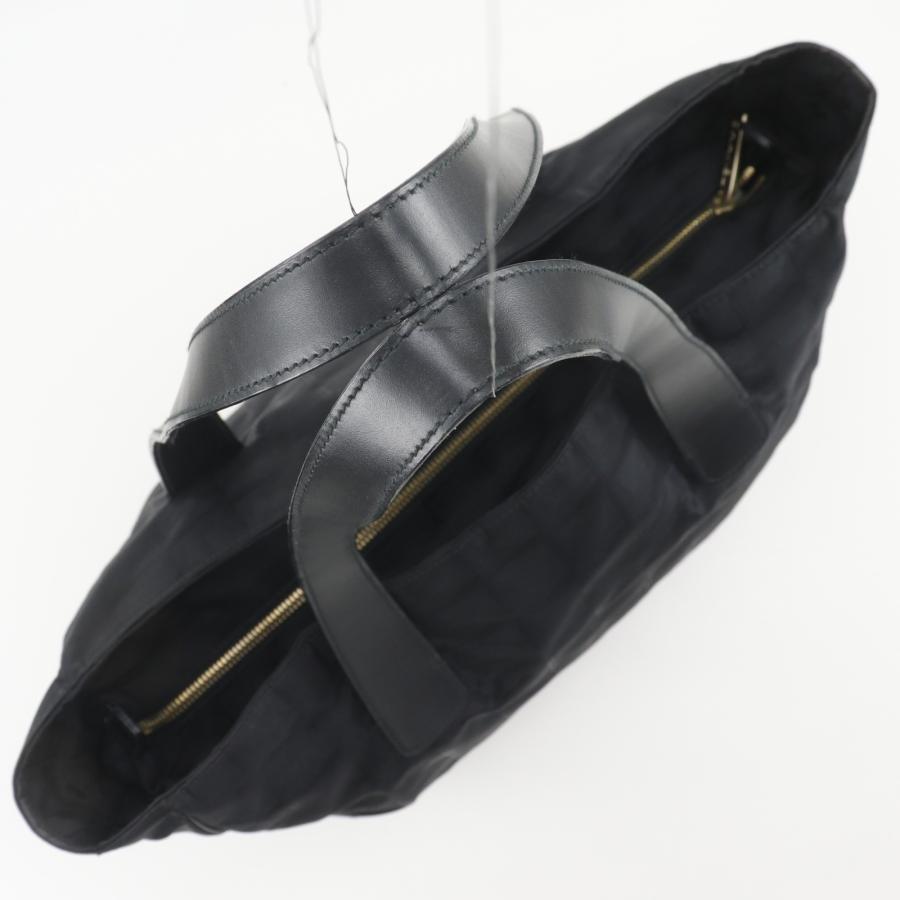 CHANEL シャネル ニュートラベルライン トートGM A15825 トートバッグ ナイロンキャンバス 黒 レディース【I131826201】中古の画像