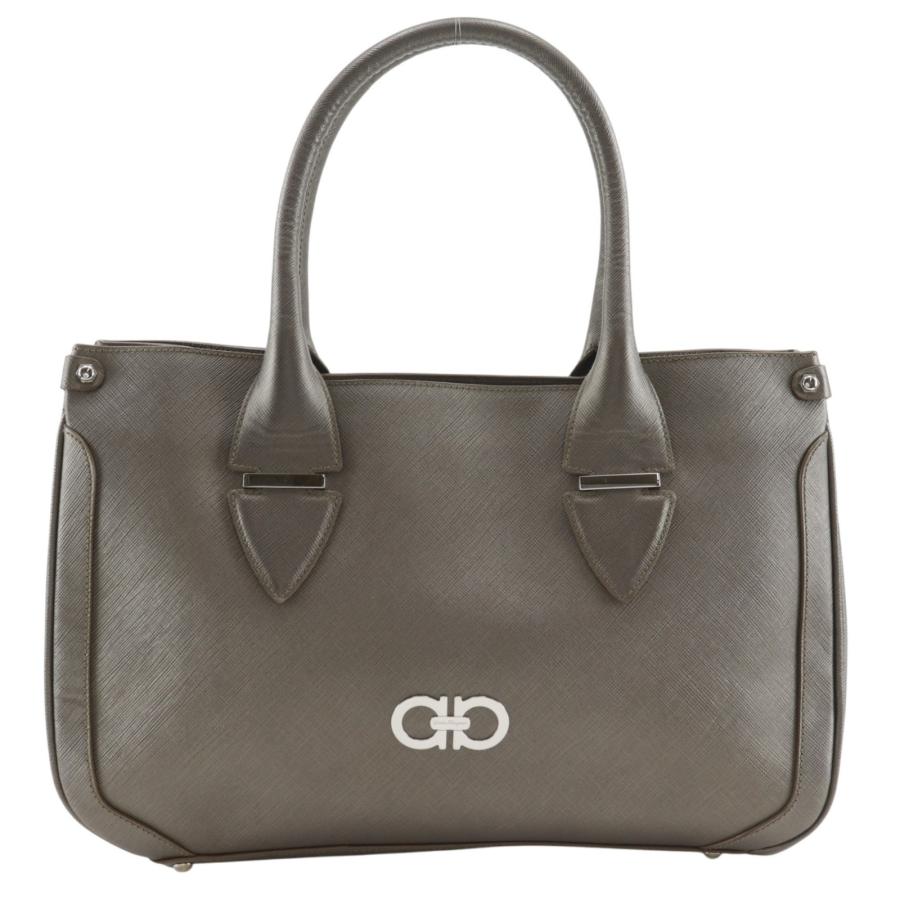 Salvatore Ferragamo サルヴァトーレフェラガモ ガンチーニ DY-21 7814