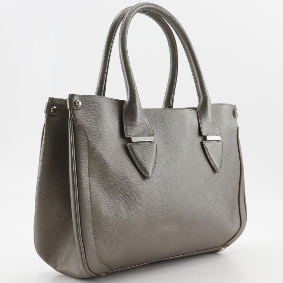 Salvatore Ferragamo サルヴァトーレフェラガモ ガンチーニ DY-21 7814