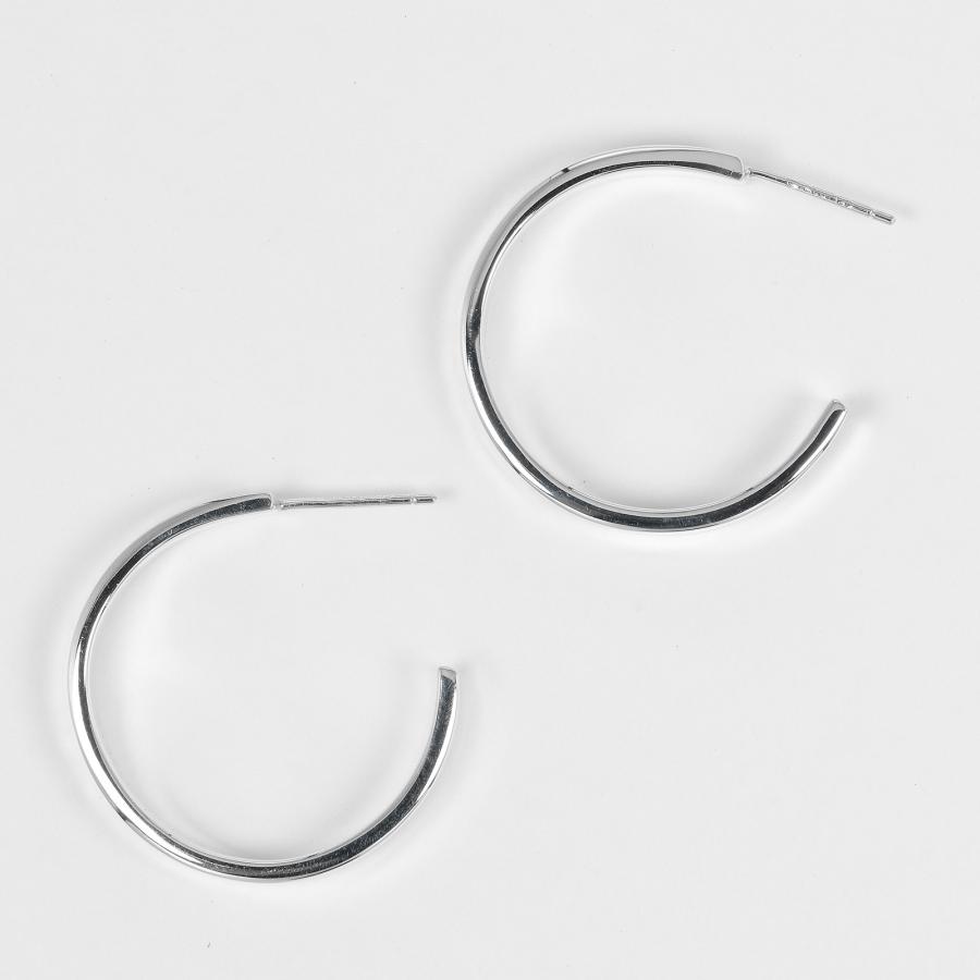 TIFFANY&Co.（ティファニー） 1837 ナロー フープ ミディアム ピアス