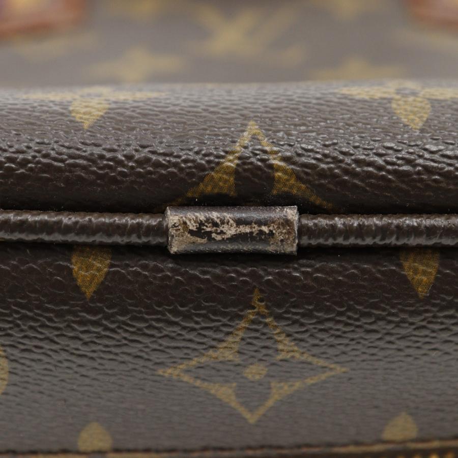 LOUIS VUITTON（ルイ・ヴィトン） ポルトドキュマンヴェルティカル 