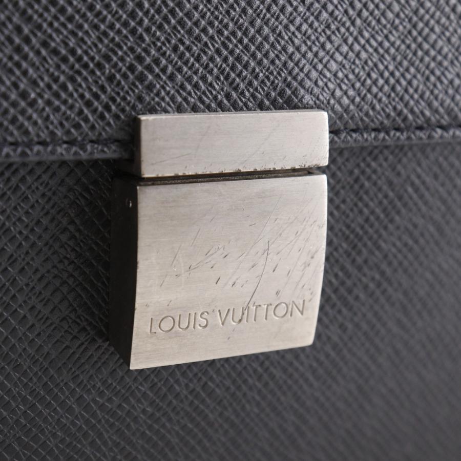 LOUIS VUITTON（ルイ・ヴィトン） セレンガ M30782 セカンドバッグ