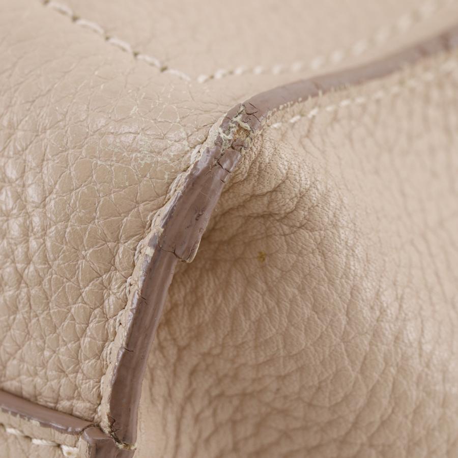 Salvatore Ferragamo サルヴァトーレフェラガモ エイミー AMY