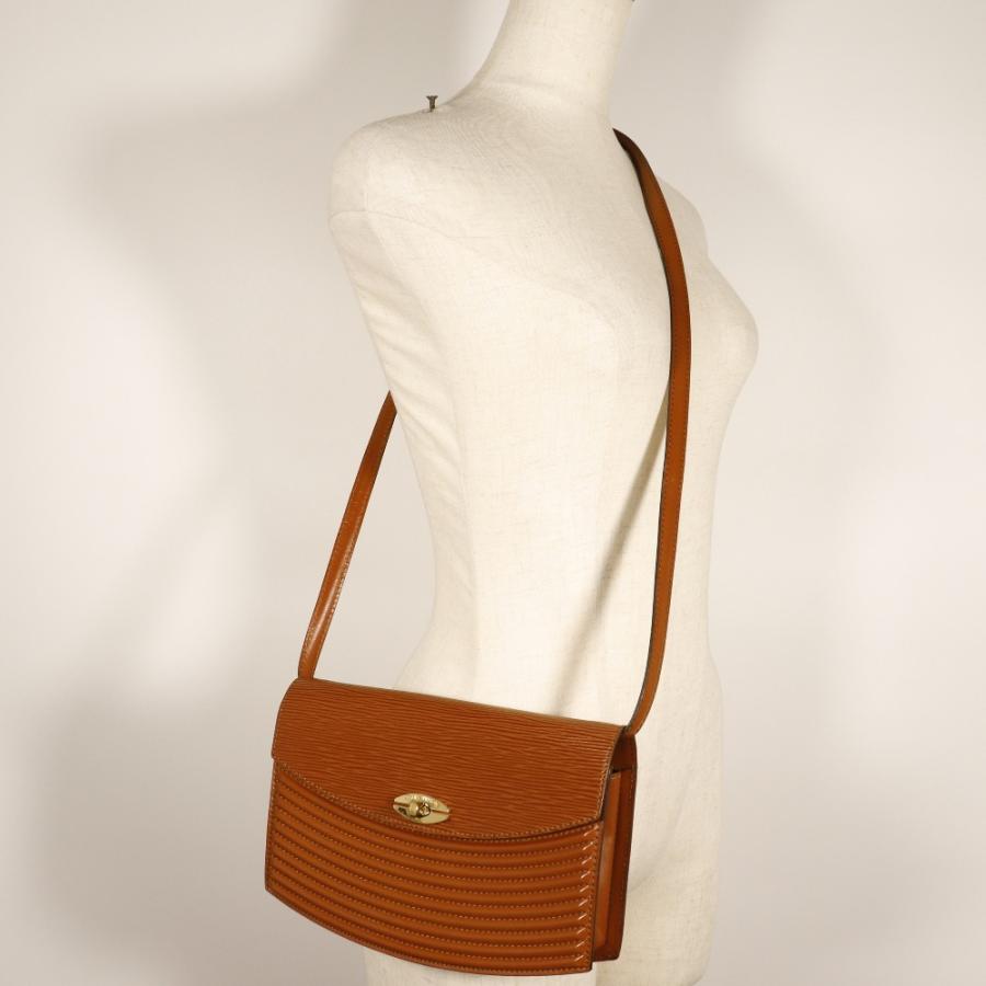 LOUIS VUITTON（ルイ・ヴィトン） プレブール 2WAYクラッチ M52563