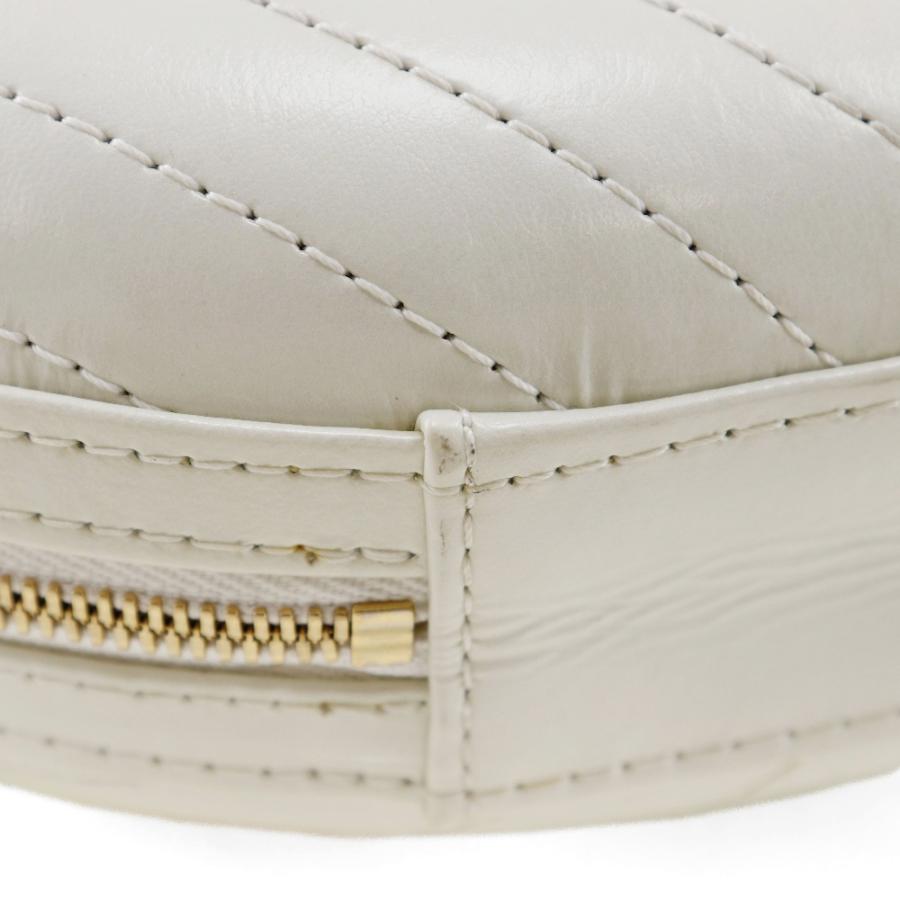 CHANEL（シャネル） チェーンショルダー ラパウザ ショルダーバッグ