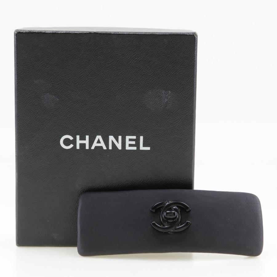 CHANEL シャネル ターンロック ココマーク バレッタ カーフ 黒 レディース【I191824192】中古の画像