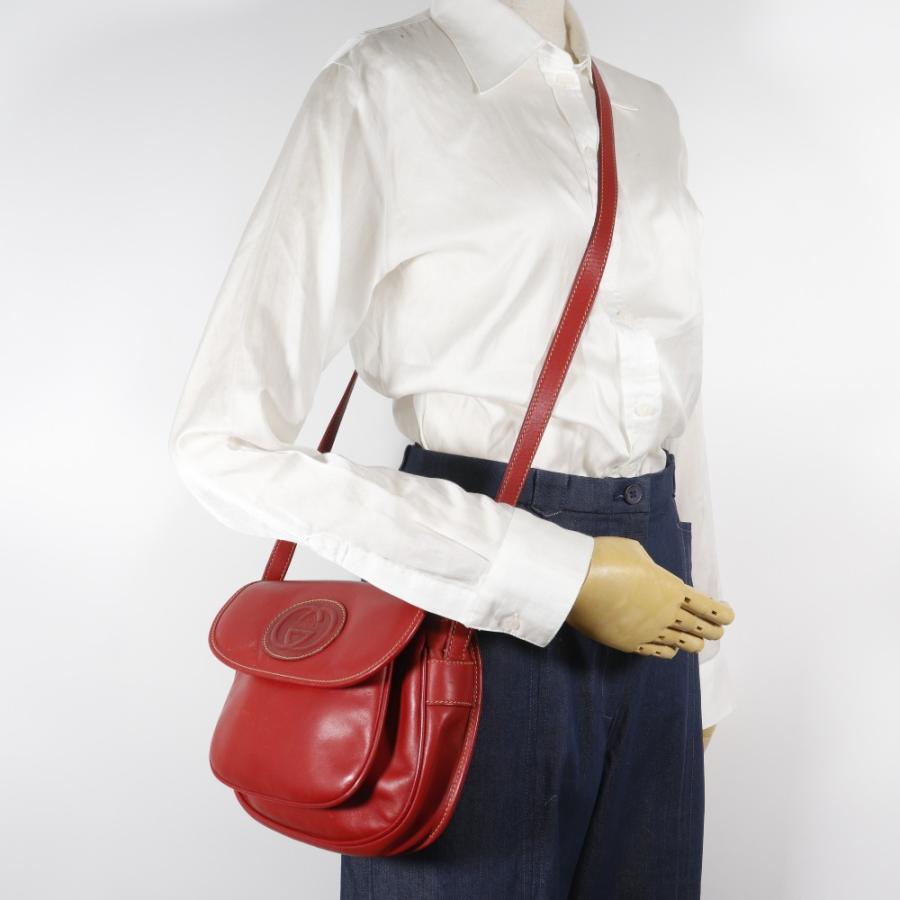 GUCCI グッチ オールドグッチ インターロッキングG 001.904.1059 カーフ 赤 ショルダーバッグ GUCCI（グッチ） オールドグッチ インターロッキングG 001.904.1059