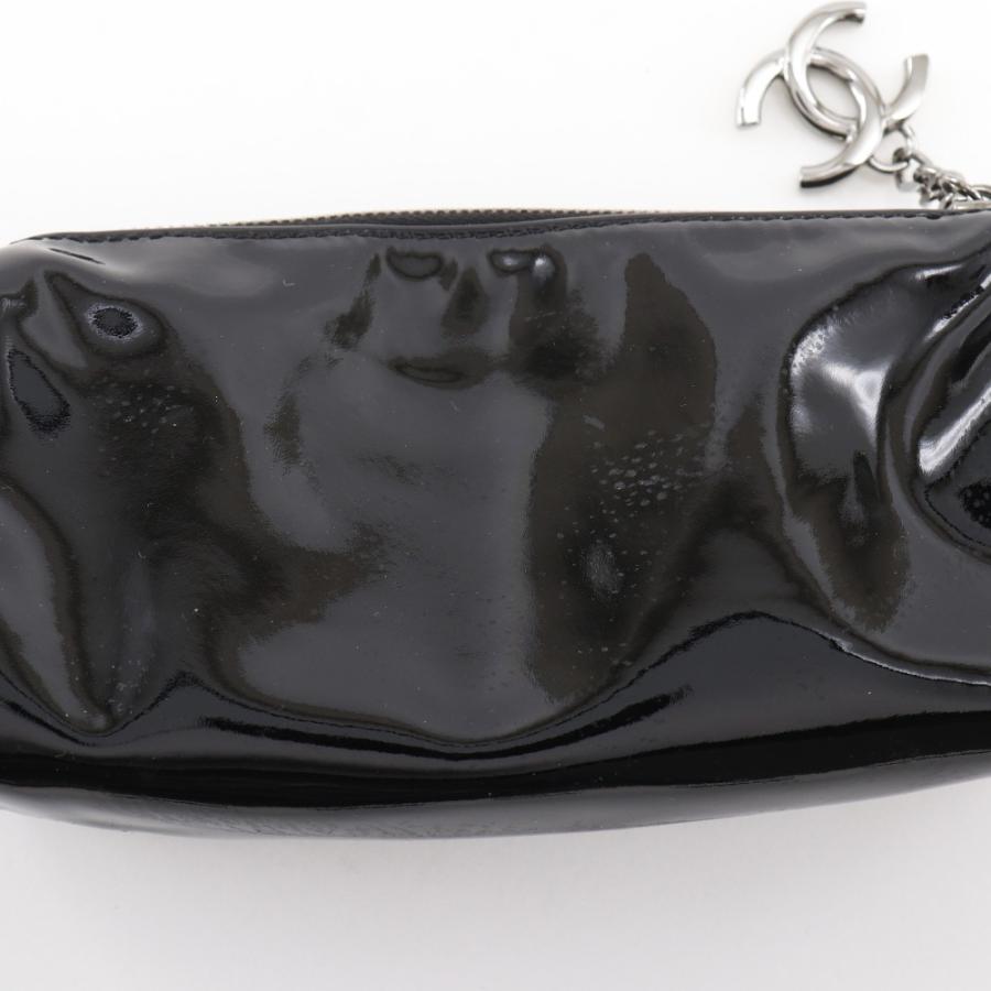 CHANEL（シャネル） カメリア ポーチ エナメル 黒 レディース