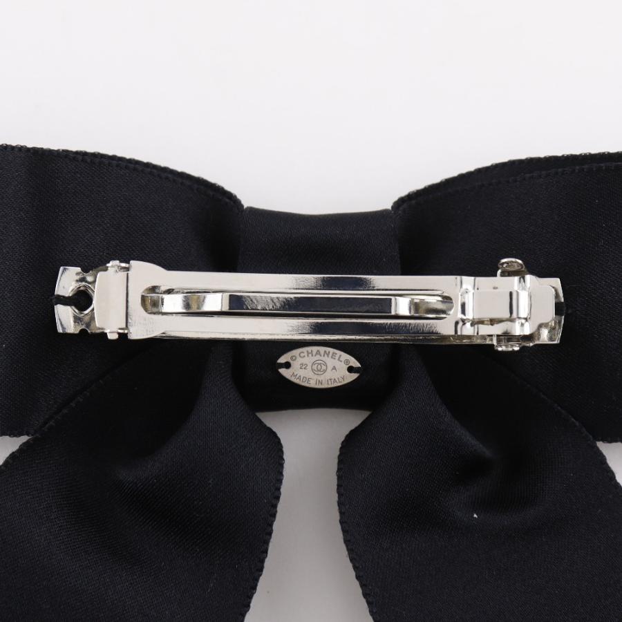 CHANEL シャネル リボン ココマーク 22A バレッタ サテン 黒 レディース【I211725133】中古の画像