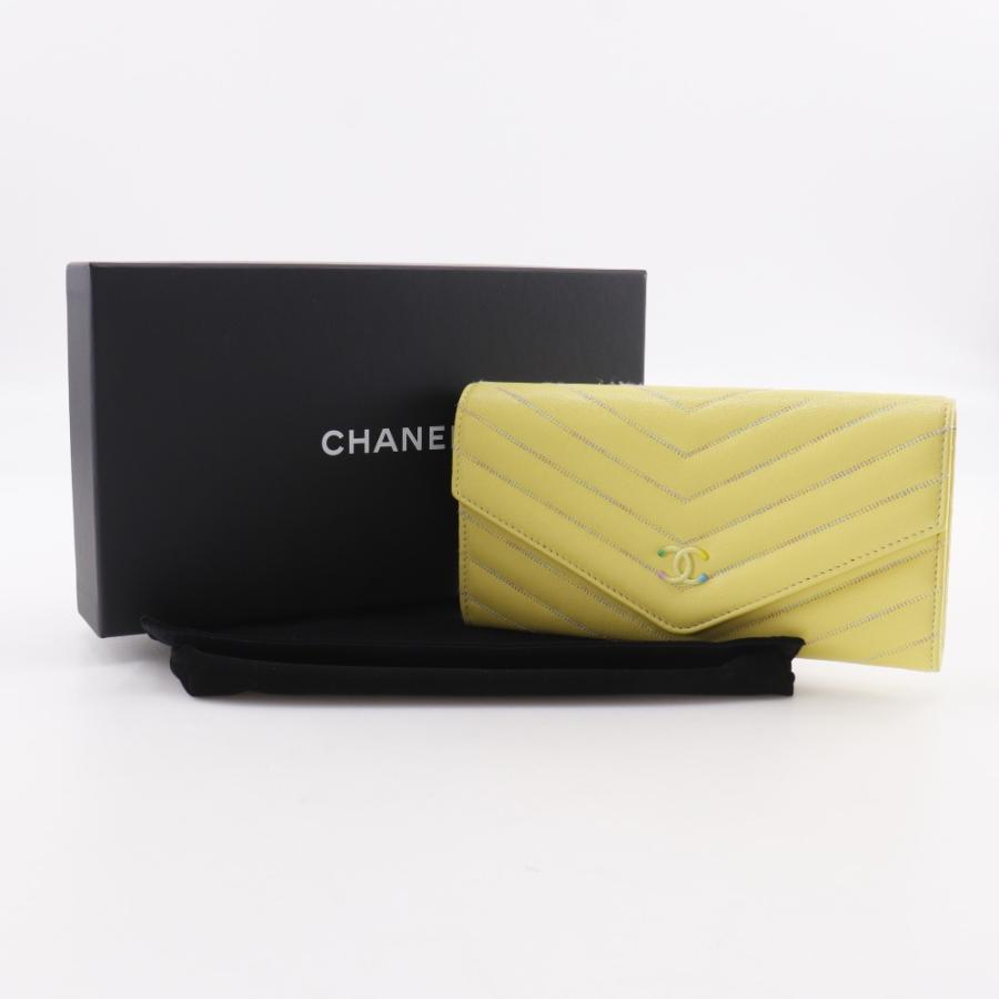 CHANEL（シャネル） Vステッチ ココマーク 長財布 ラムスキン 黄