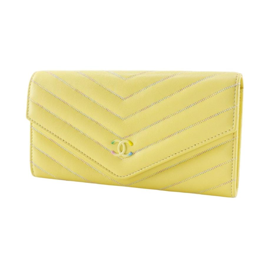 CHANEL（シャネル） Vステッチ ココマーク 長財布 ラムスキン 黄