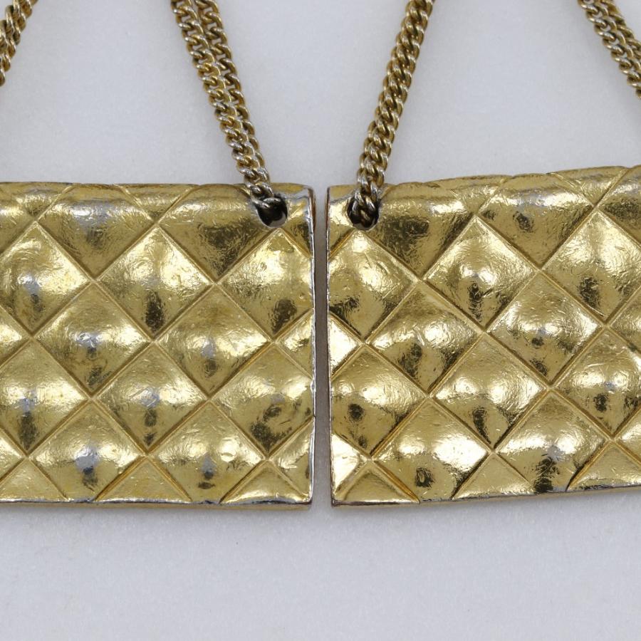 CHANEL（シャネル） マトラッセバッグモチーフ ココマーク 